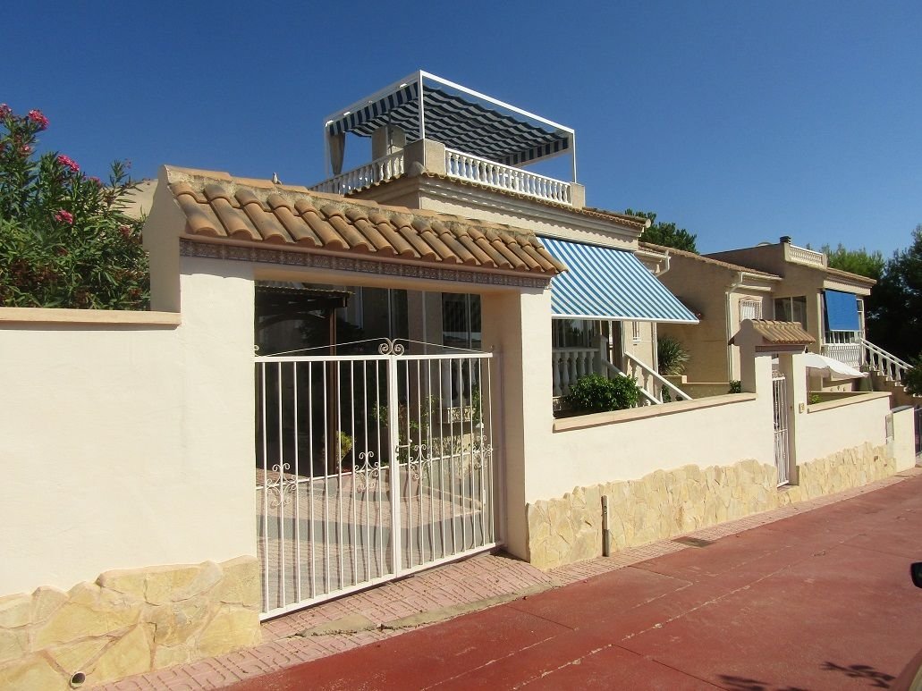 2 bedroom house / villa for sale in Algorfa, Costa Blanca
