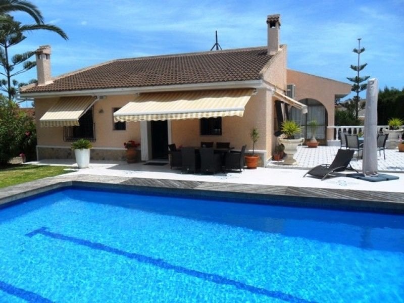 For sale: 4 bedroom house / villa in Los Balcones, Costa Blanca