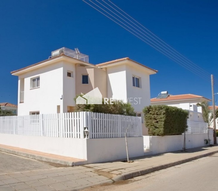 Villa, Fully Furnished, Private Pool, Near the Beach